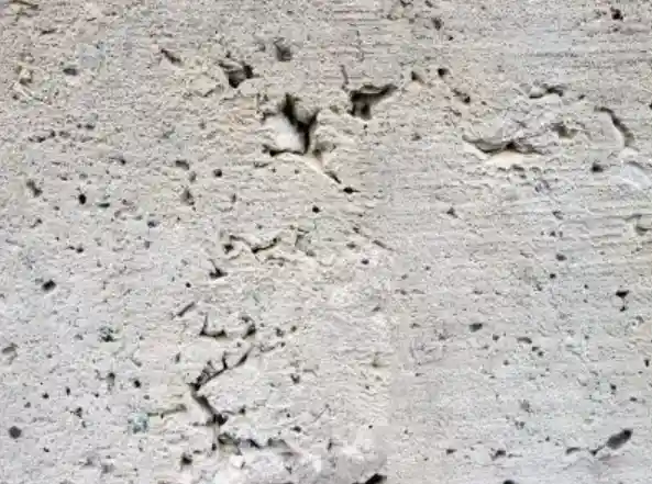 Pitted or Flaking Surface (Spalling)