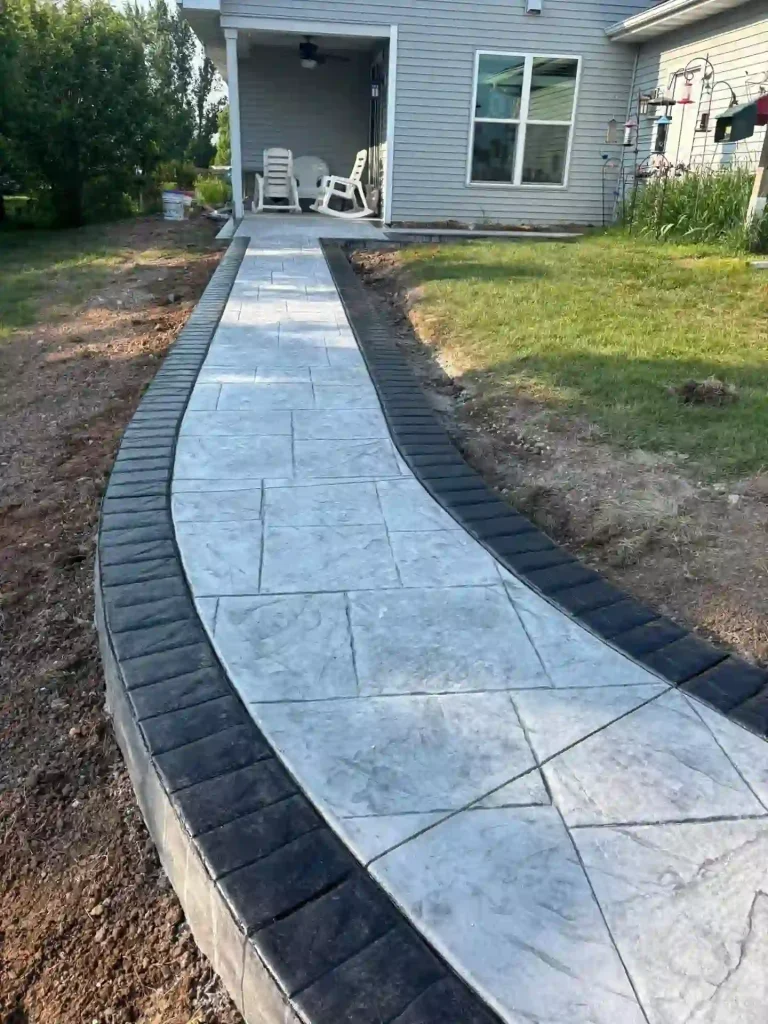 Concrete Sidewalk and walkway installation milwaukee Concrete Sidewalk and walkway installation milwaukee